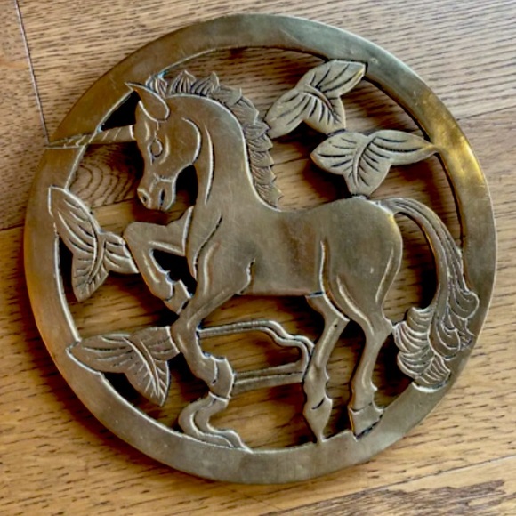 Vintage Brass Metal Trivet/Hot Plate - Stunning Unicorn Design! - Picture 5 of 7